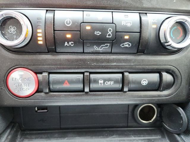 Used 2019 Ford Mustang Coupe image 19