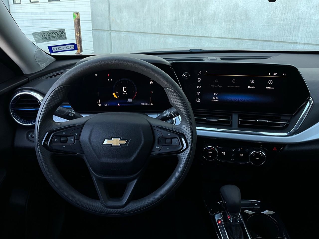 Used 2025 Chevrolet Trax LT image 13