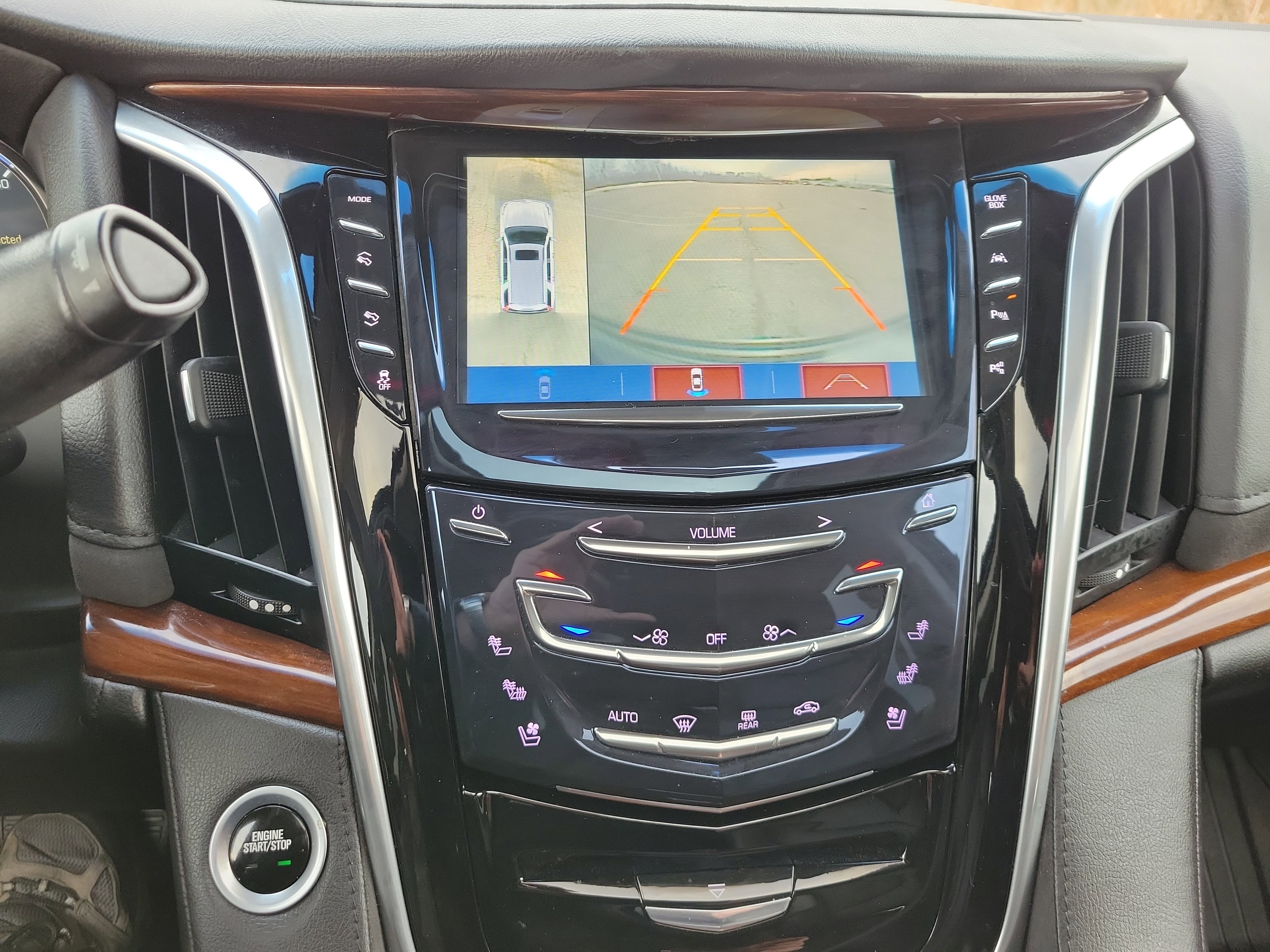 Used 2019 Cadillac Escalade Luxury image 27