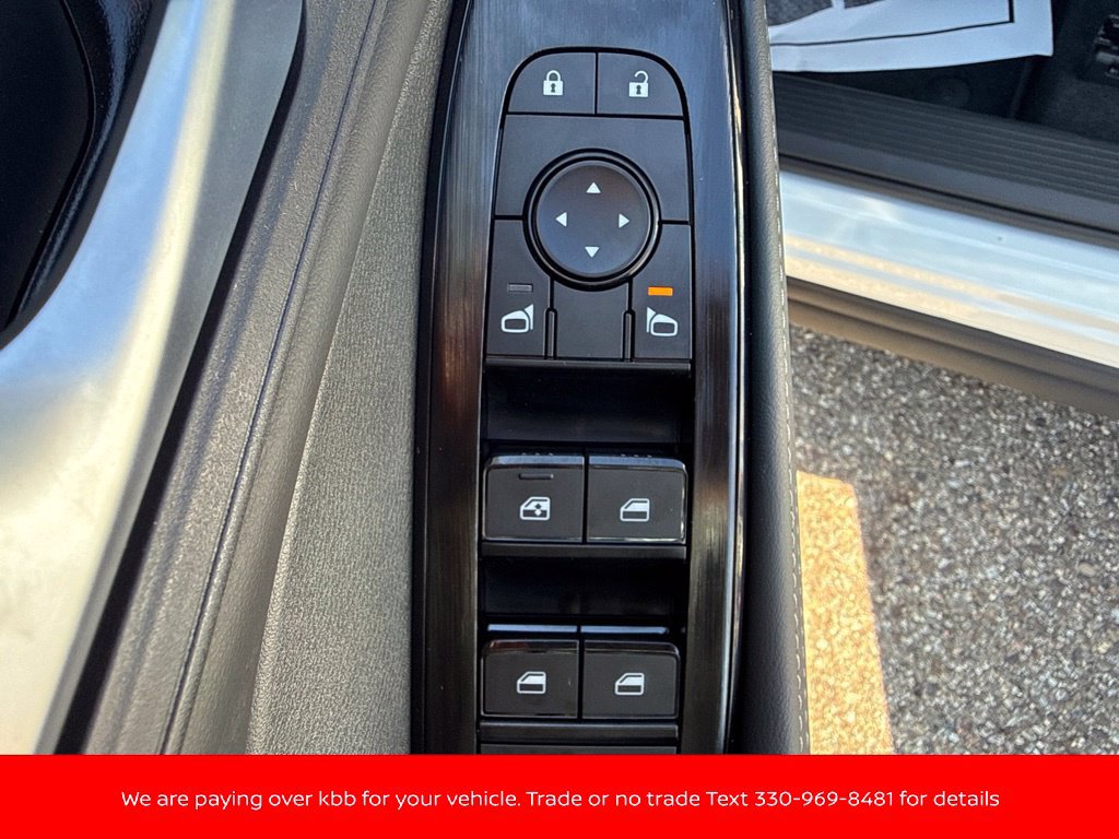 New 2027 Nissan Rogue SV w/ Cold Weather Package AWD/4WD image 12