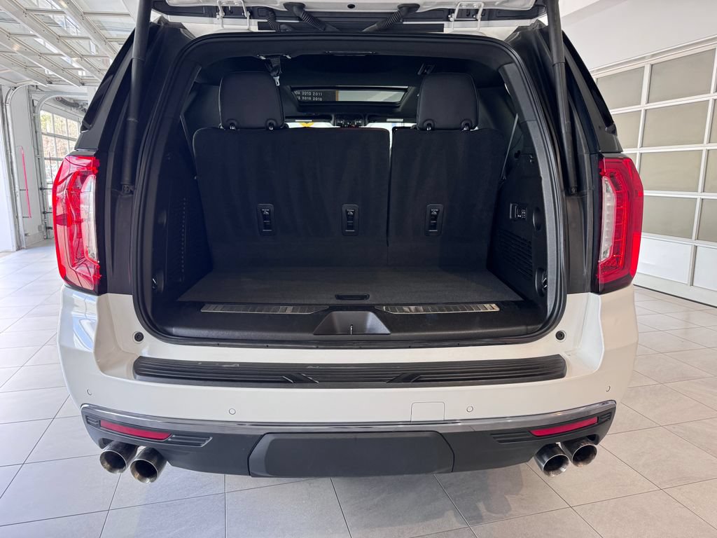 Certified 2023 GMC Yukon Denali Ultimate AWD/4WD image 9