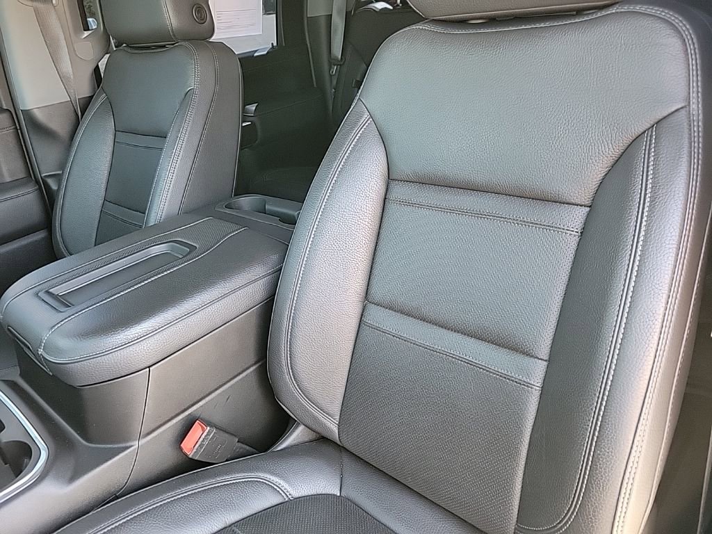 Used 2021 GMC Sierra 2500 Denali w/ Denali Ultimate Package image 12