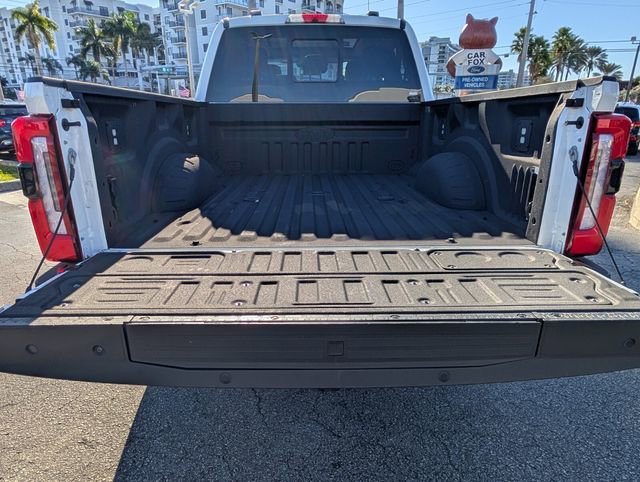 Used 2024 Ford F250 Limited image 14