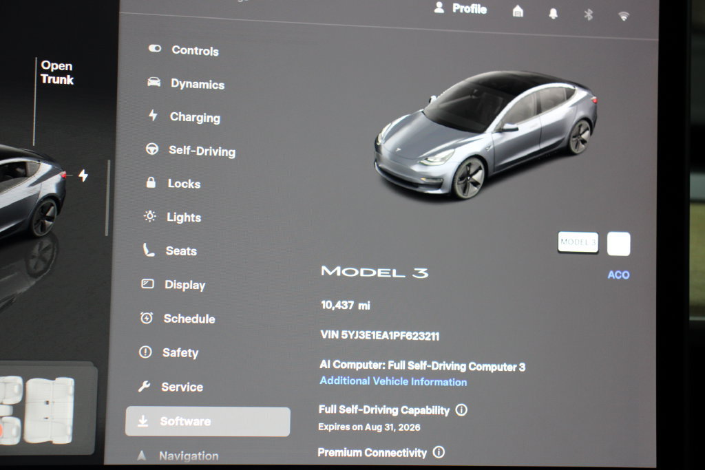 Used 2023 Tesla Model 3 Standard Range RWD image 21