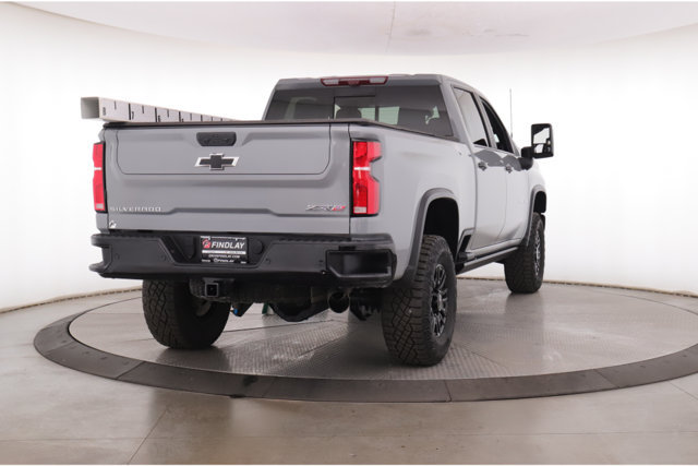 Used 2025 Chevrolet Silverado 2500 ZR2 w/ Technology Package AWD/4WD image 8