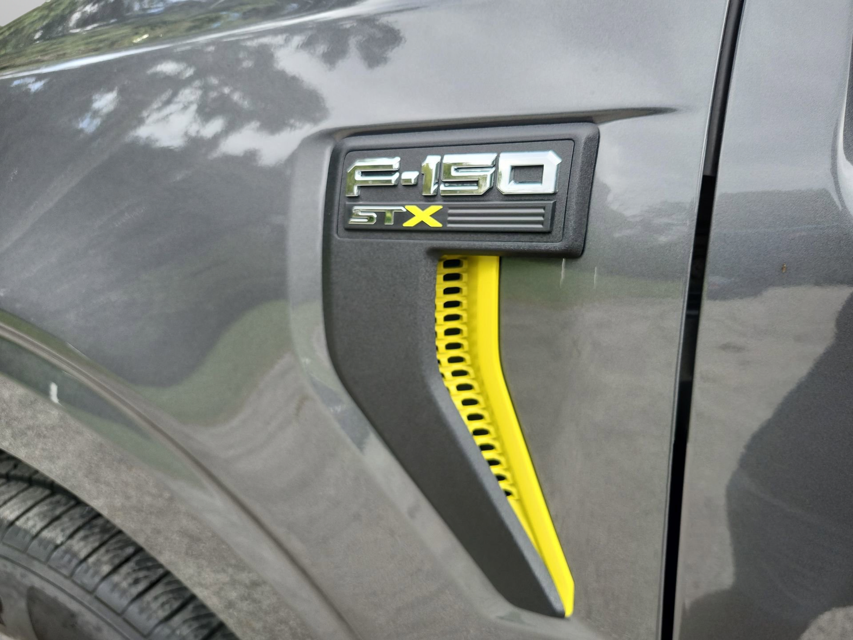 New 2025 Ford F150 STX w/ Equipment Group 200A RWD image 29