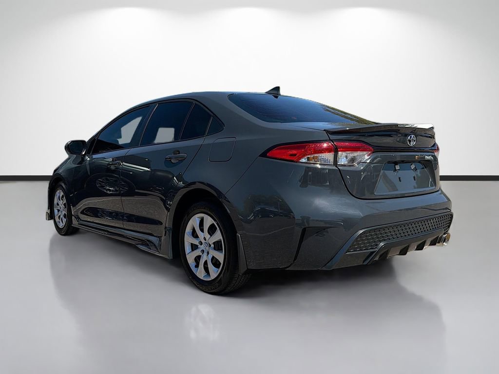 Used 2025 Toyota Corolla LE image 5