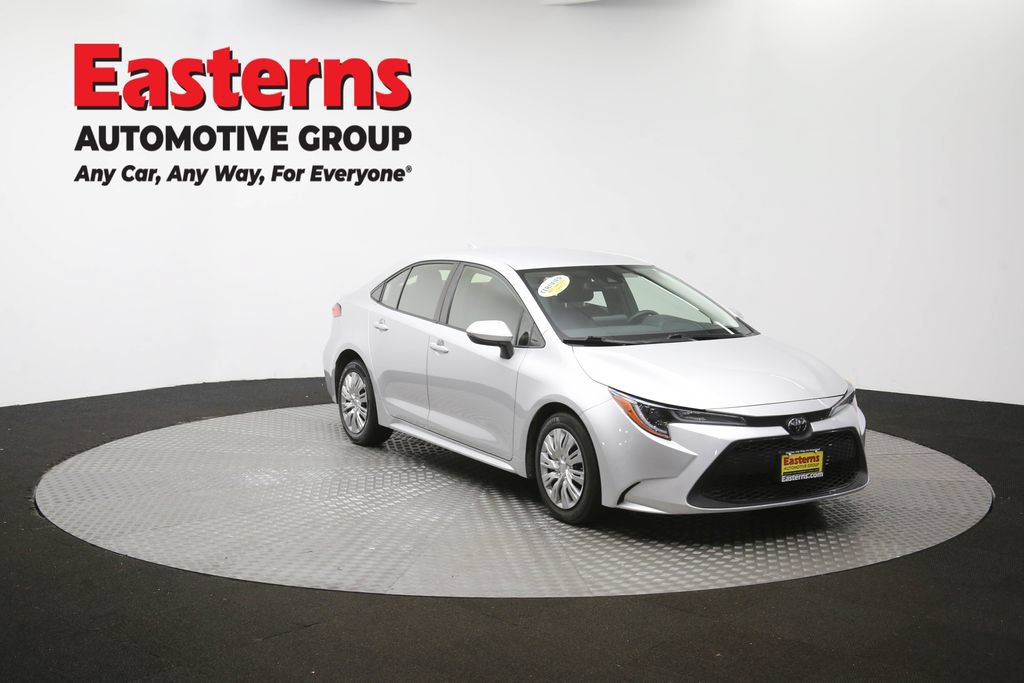 Used 2022 Toyota Corolla LE FWD image 50