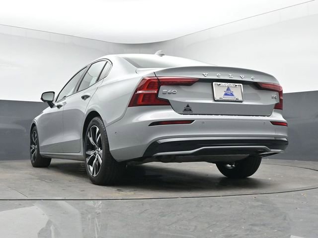 Used 2025 Volvo S60 B5 Plus image 38