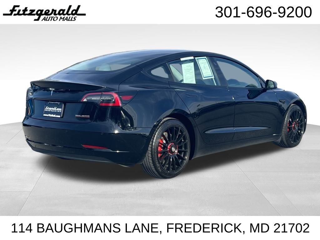 Used 2021 Tesla Model 3 Performance image 7