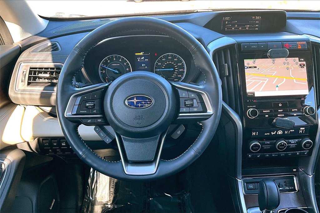 Used 2022 Subaru Ascent Touring w/ Popular Package #2A image 6