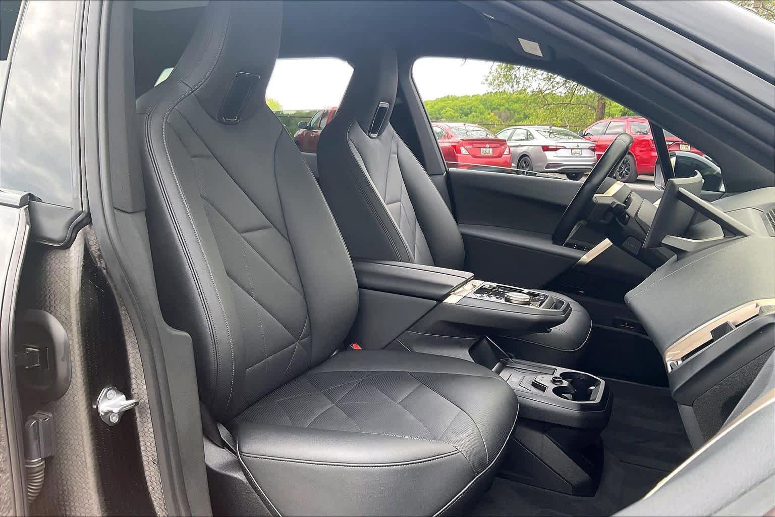 Certified 2023 BMW iX xDrive50 w/ Convenience Package AWD/4WD image 8