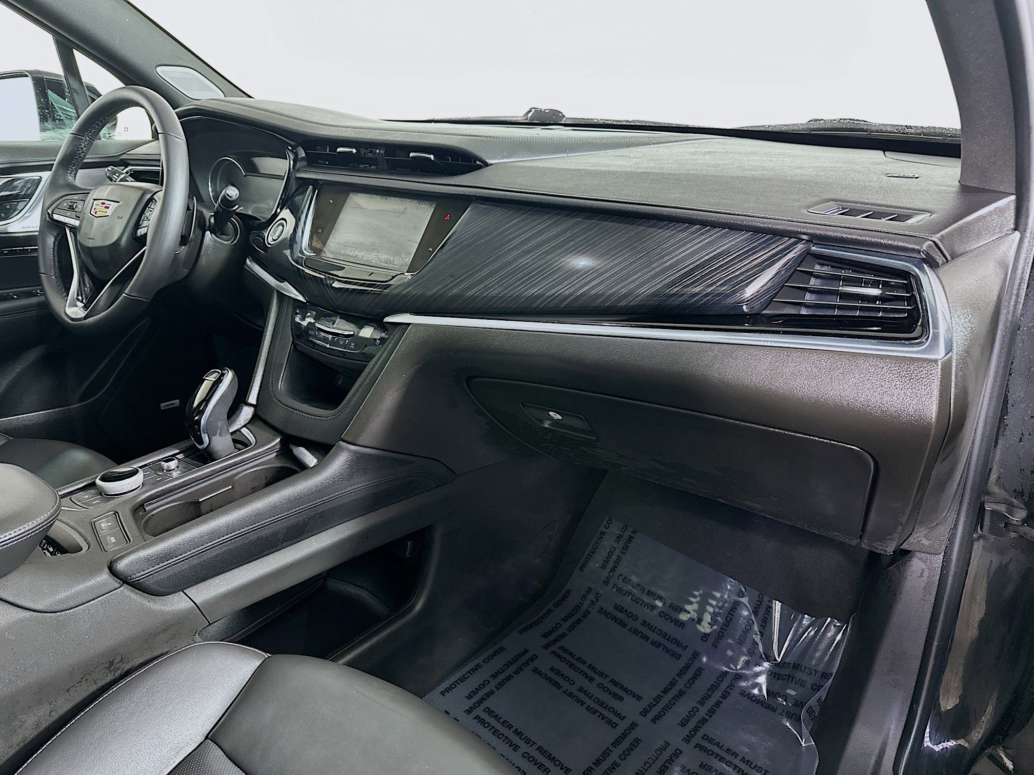 Used 2023 Cadillac XT6 Premium Luxury image 29