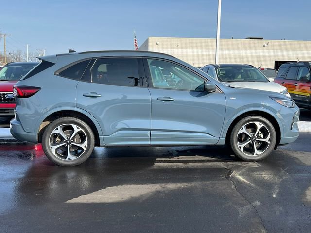 Certified 2023 Ford Escape ST-Line Elite w/ Premium Technology Package image 47