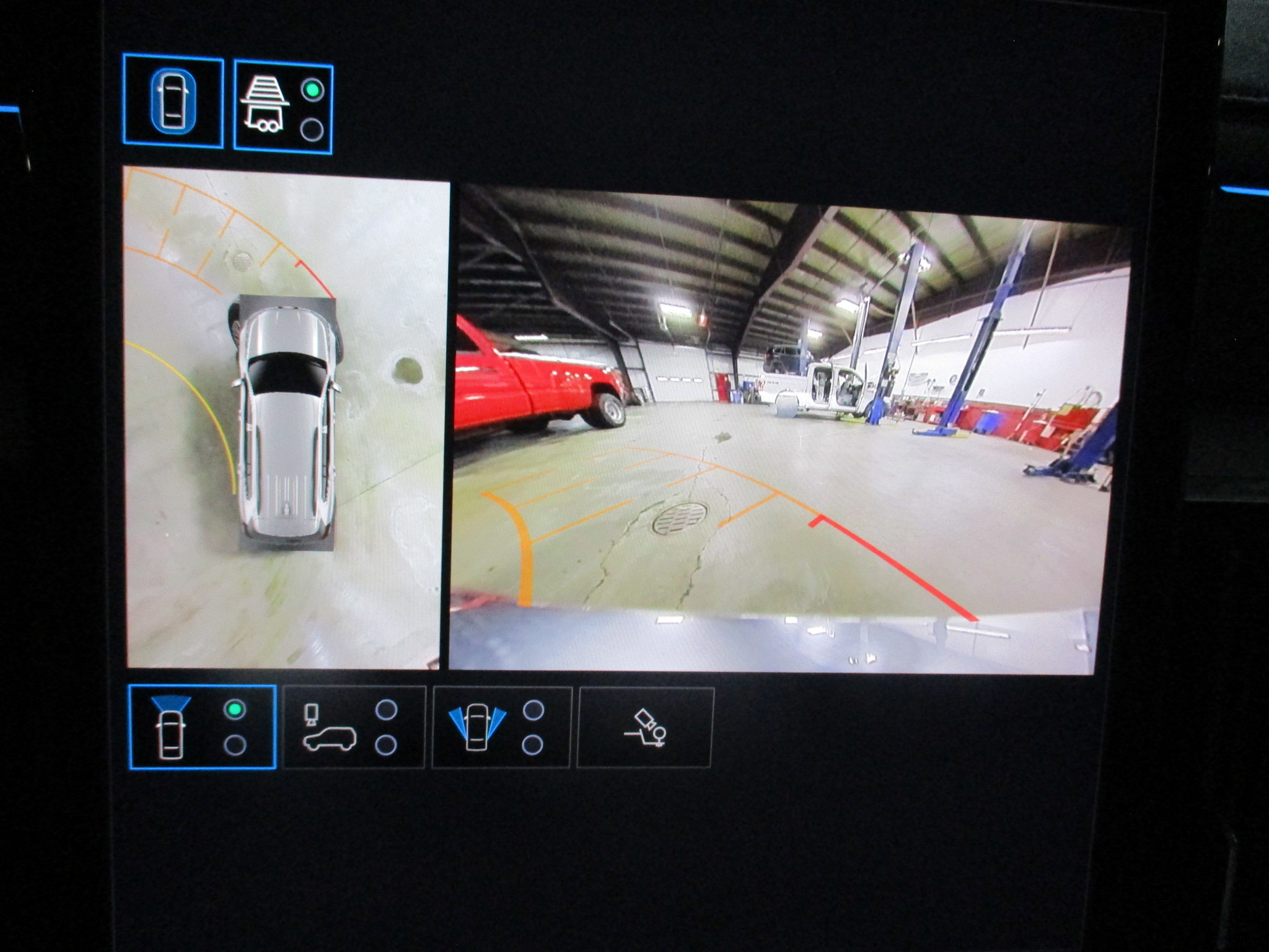 New 2026 GMC Acadia Denali w/ Super Cruise Package image 50