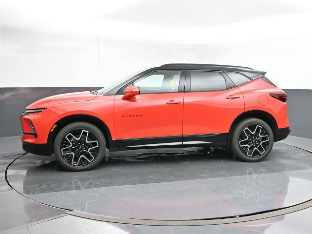 New 2025 Chevrolet Blazer RS w/ Driver Confidence II Package image 2