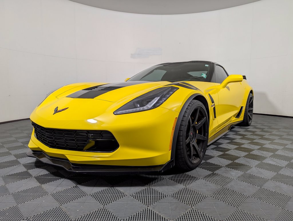 Used 2019 Chevrolet Corvette Grand Sport RWD image 4