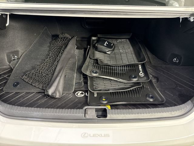 Used 2020 Lexus ES 350 w/ Premium Package image 36