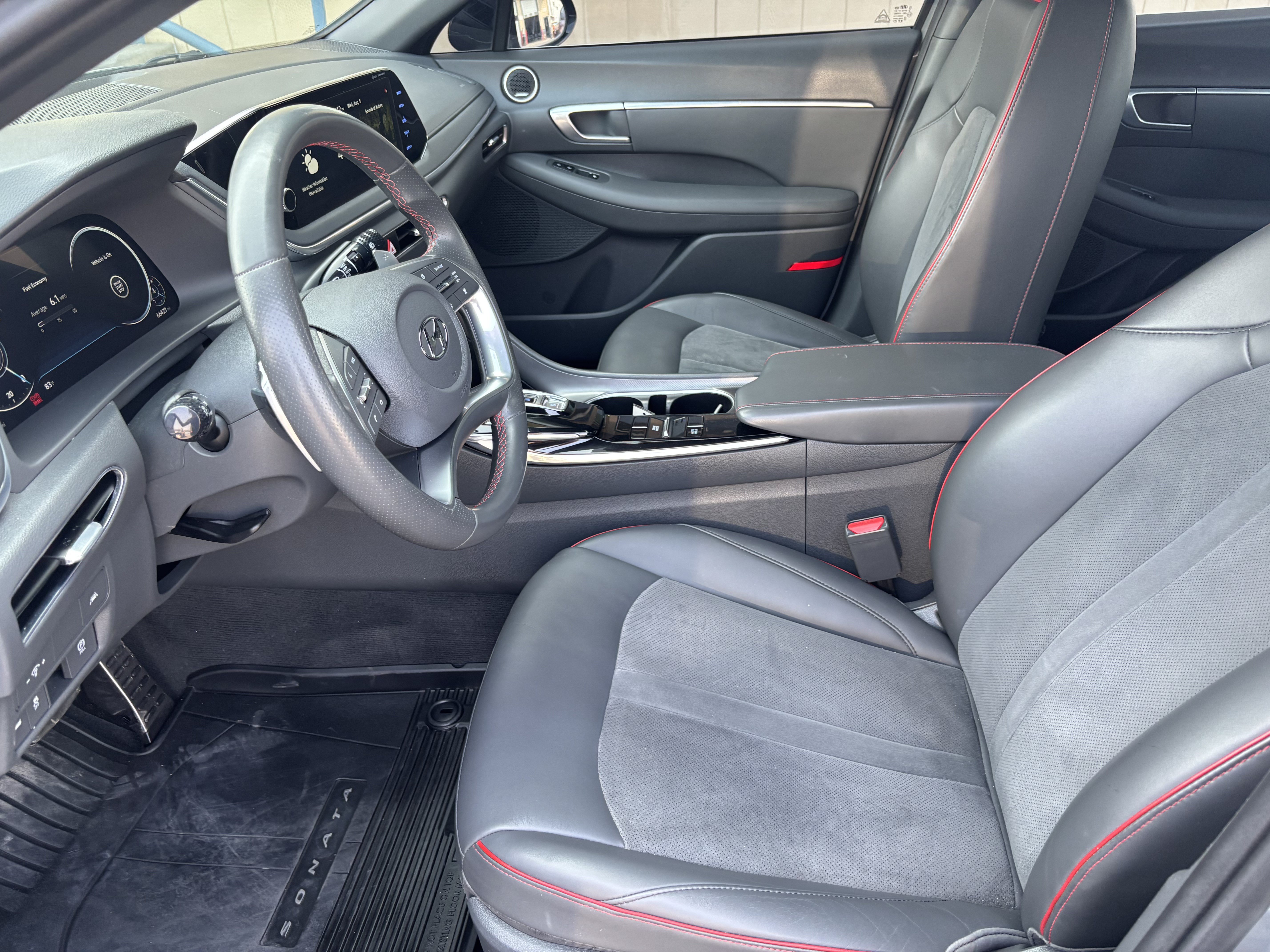 Used 2021 Hyundai Sonata SEL Plus w/ Tech Package FWD image 12