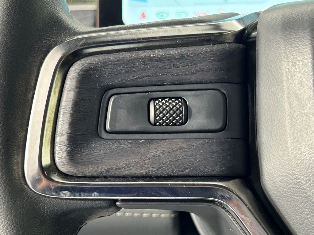 Used 2023 Rivian R1T Adventure image 27