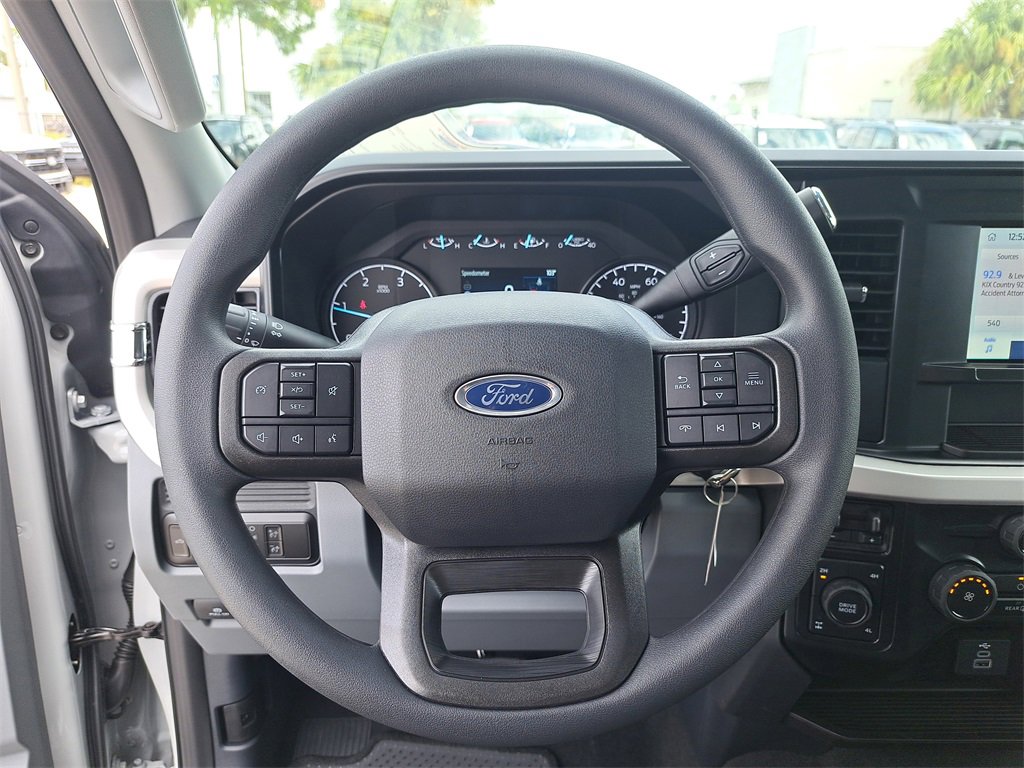 New 2026 Ford F350 4x4 Crew Cab Super Duty image 21