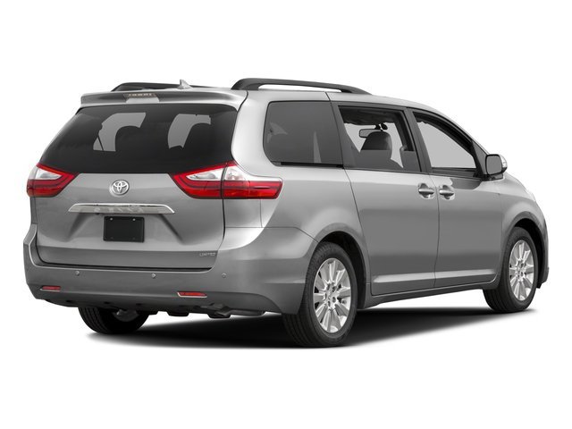 Used 2016 Toyota Sienna XLE Premium FWD image 3