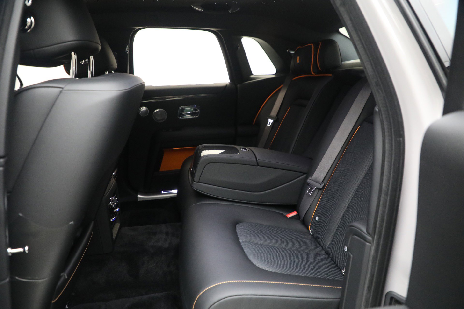 New 2025 Rolls-Royce Ghost Black Badge image 21