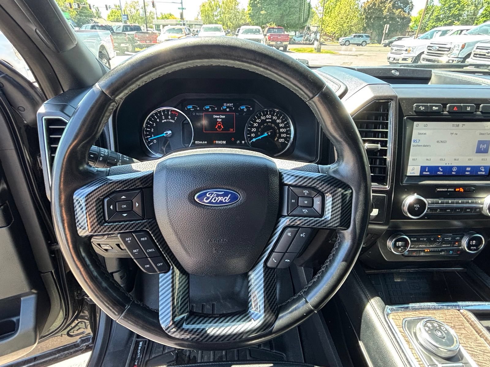Used 2020 Ford Expedition Limited AWD/4WD image 17