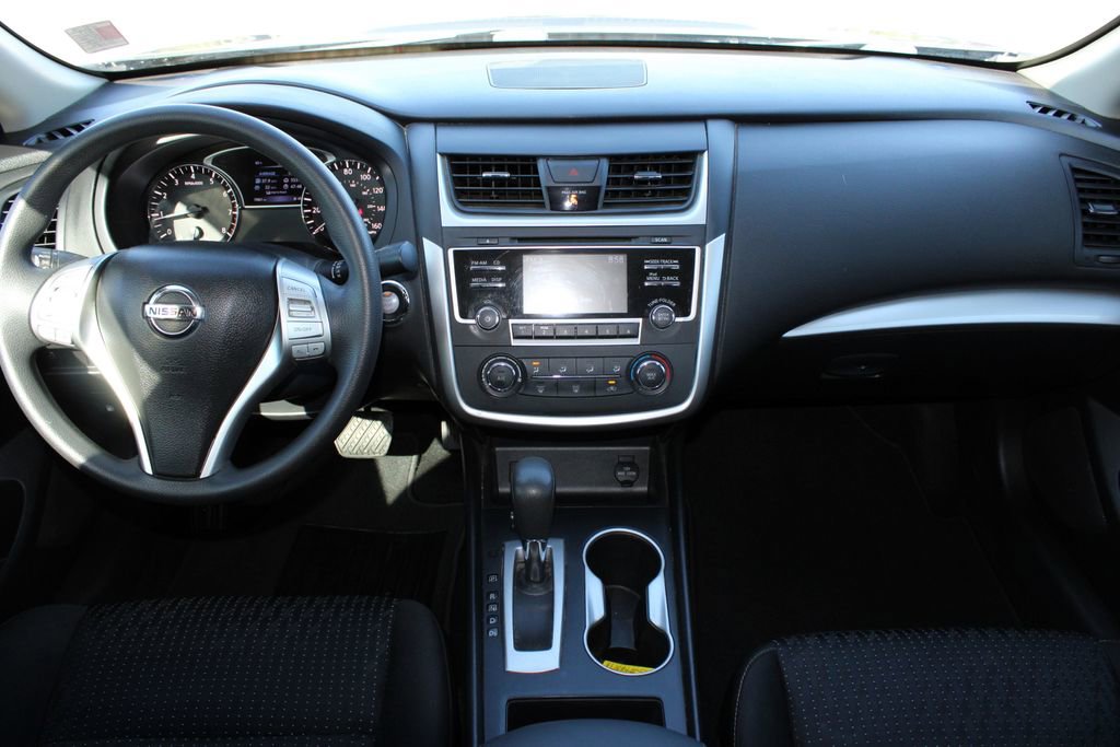 Used 2017 Nissan Altima 2.5 S w/ Power Driver Seat Package image 7