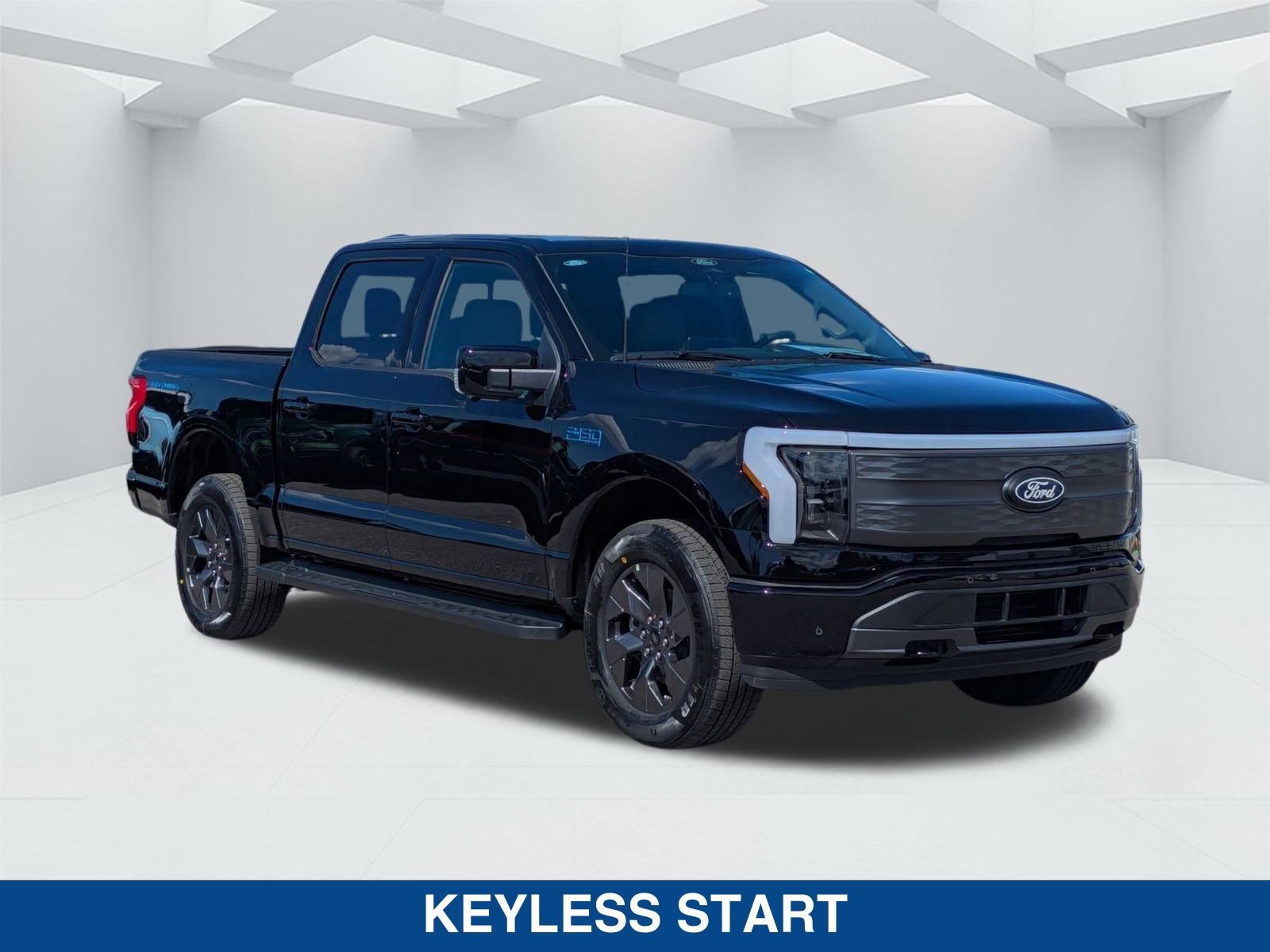 New 2025 Ford F150 Lightning Lariat video 2