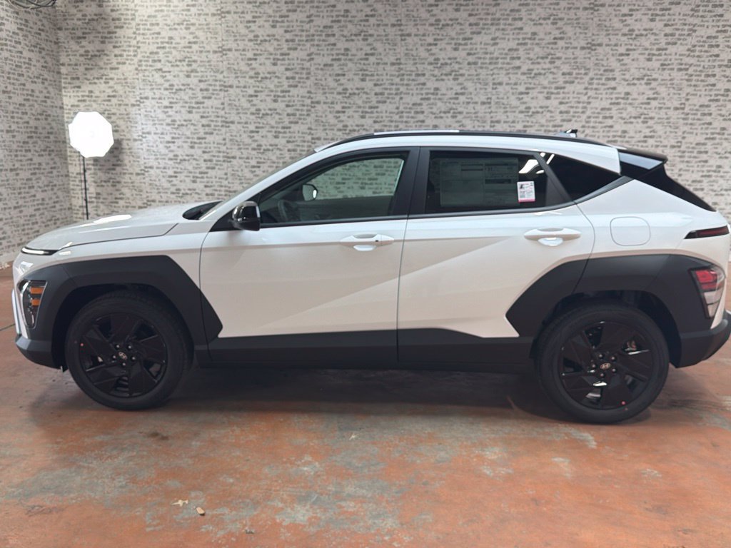 New 2027 Hyundai Kona SEL Sport FWD image 4