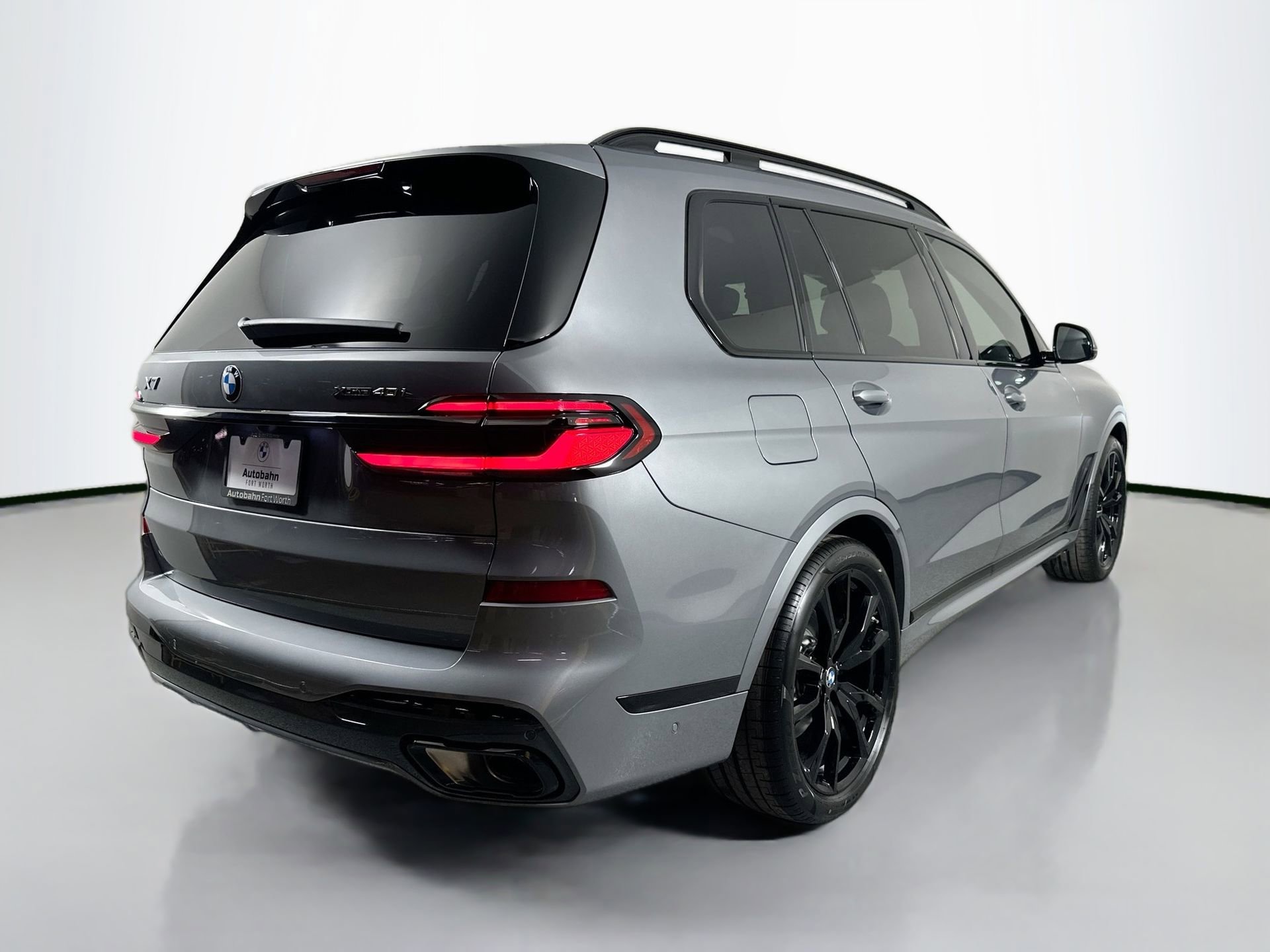 New 2026 BMW X7 xDrive40i image 5