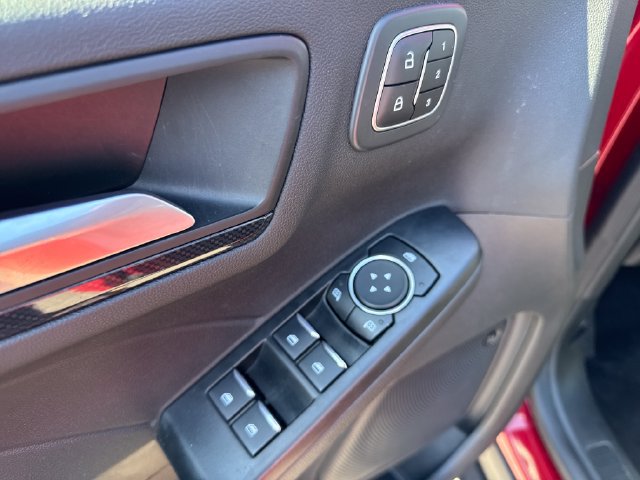 Used 2023 Ford Escape ST-Line Elite w/ Premium Technology Package AWD/4WD image 12