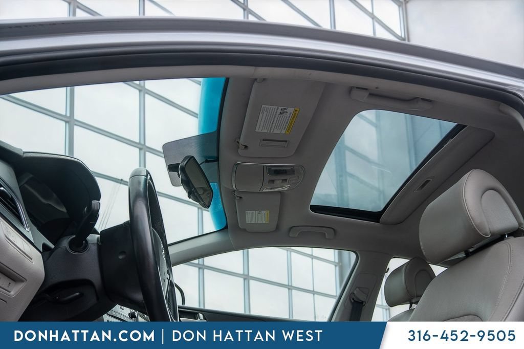 Used 2017 Hyundai Sonata Sport w/ Value Edition Package 02 FWD image 17