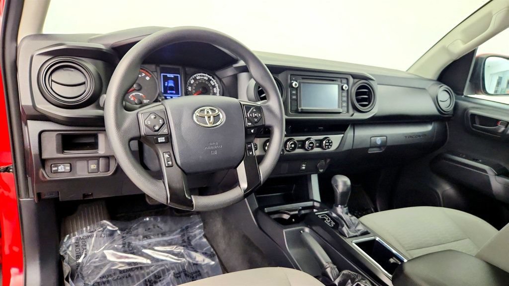 Used 2018 Toyota Tacoma SR w/ SR Convenience Package AWD/4WD image 12