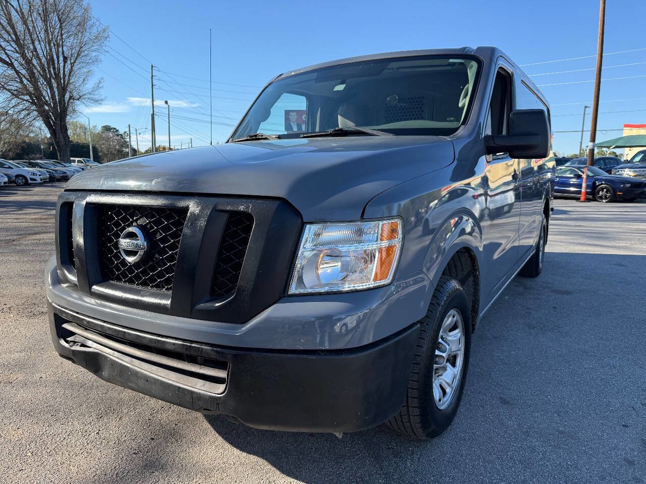 Used 2016 Nissan NV 1500 SV image 3