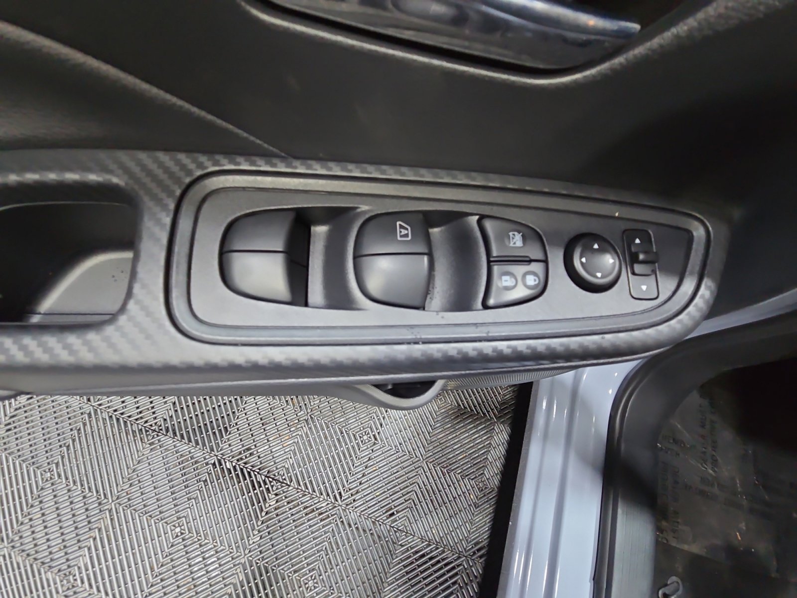 New 2025 Nissan Versa SV w/ Trunk Package image 14