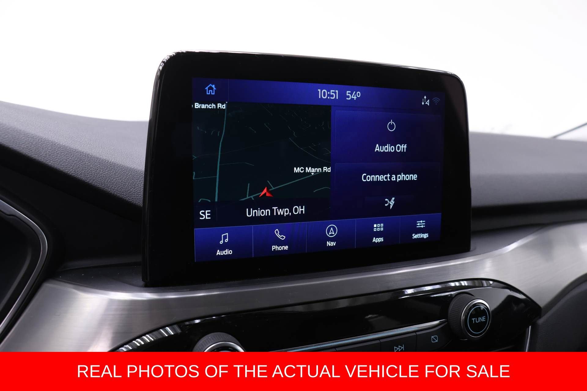 Used 2022 Ford Escape Titanium image 9