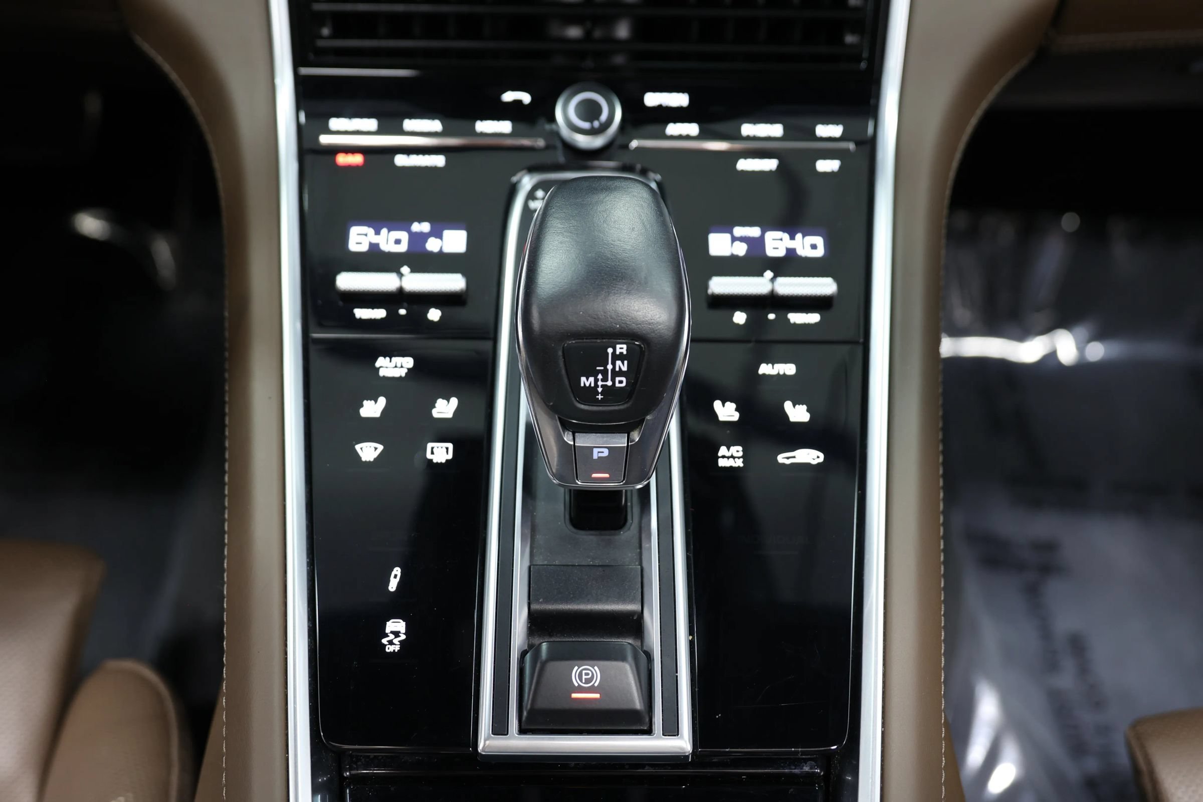Used 2020 Porsche Panamera GTS w/ Premium Package Plus AWD/4WD image 45