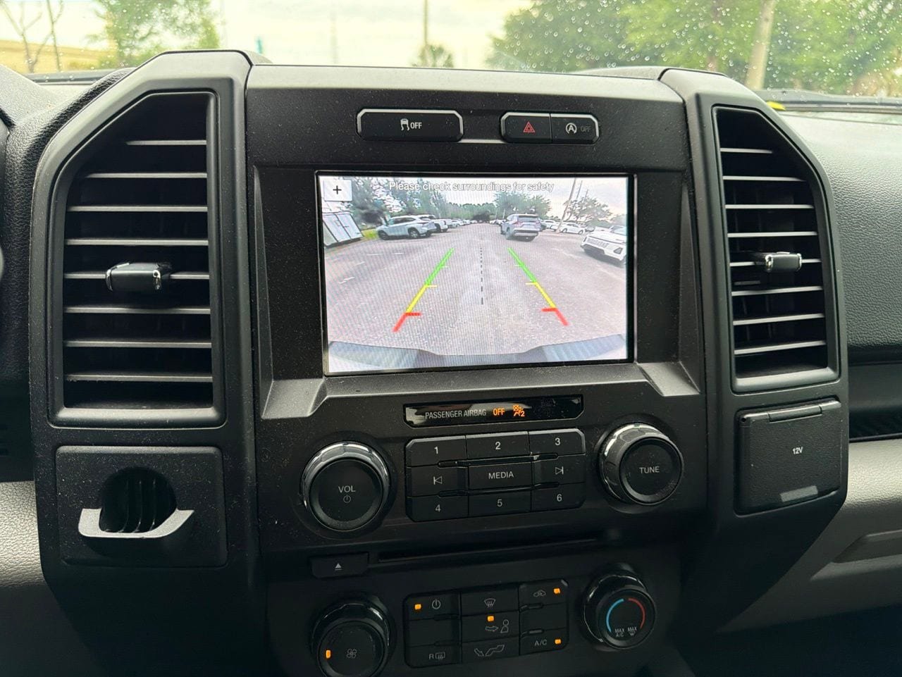 Used 2018 Ford F150 XL w/ Equipment Group 101A Mid RWD image 11