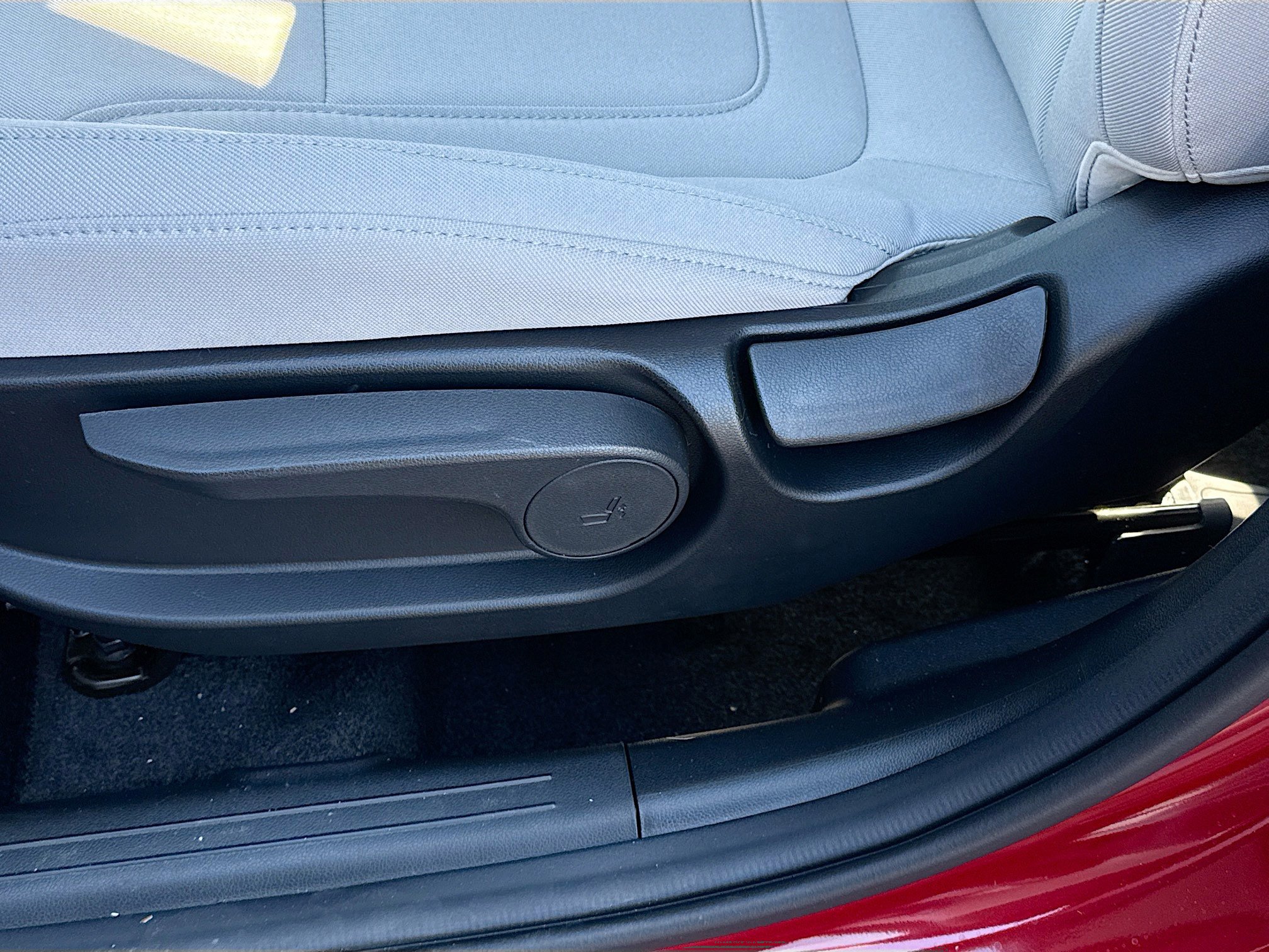 New 2026 Hyundai Tucson SE image 24