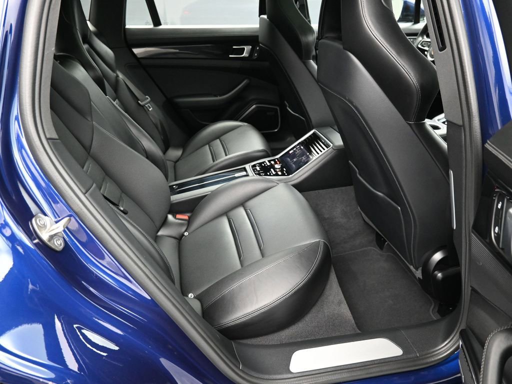 Certified 2022 Porsche Panamera 4S image 24
