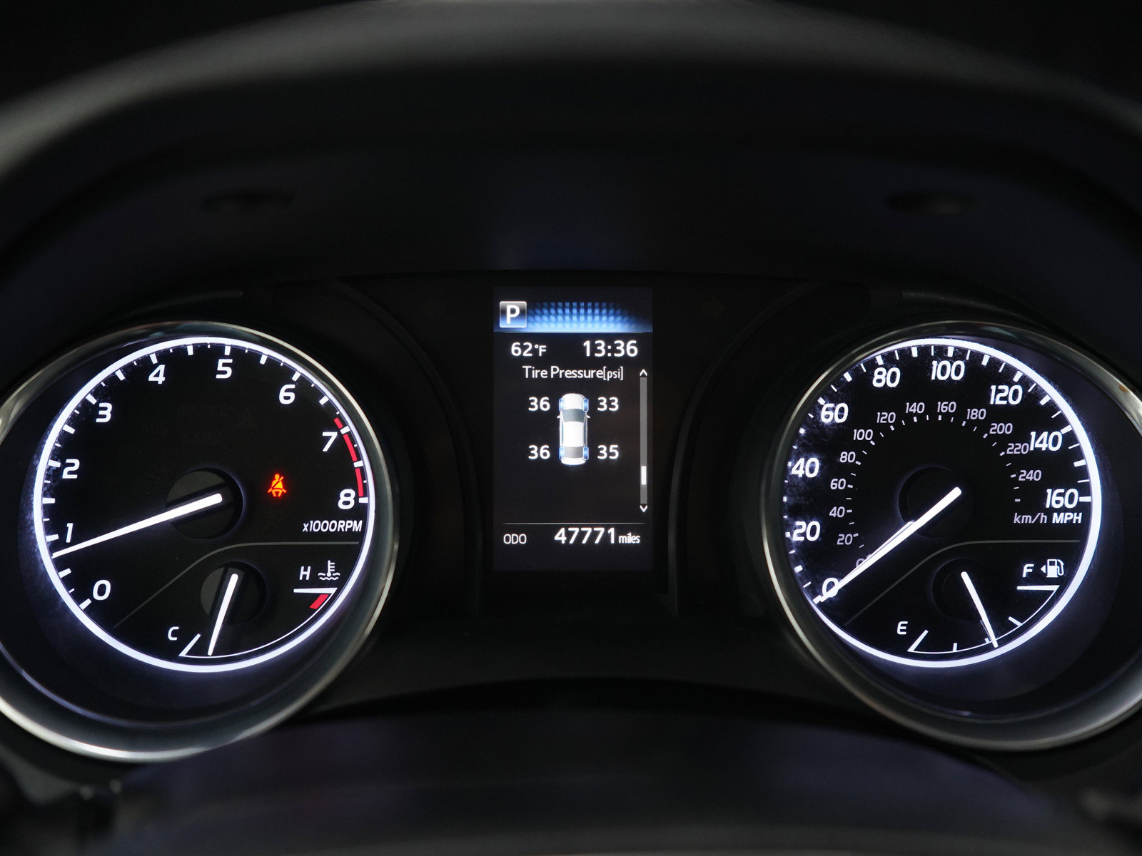 Used 2019 Toyota Camry SE FWD image 21