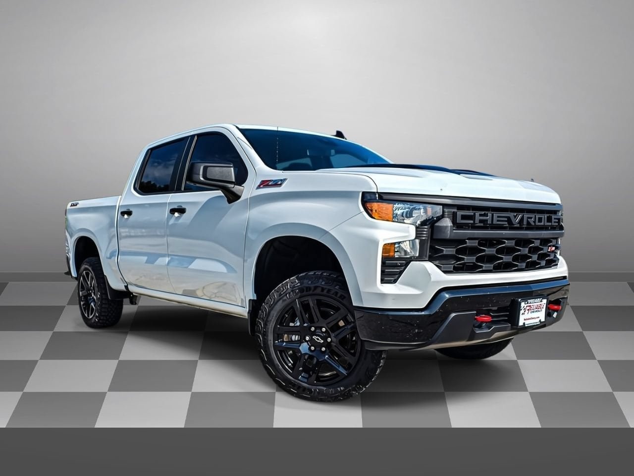 Used 2025 Chevrolet Silverado 1500 Custom Trail Boss AWD/4WD image 1