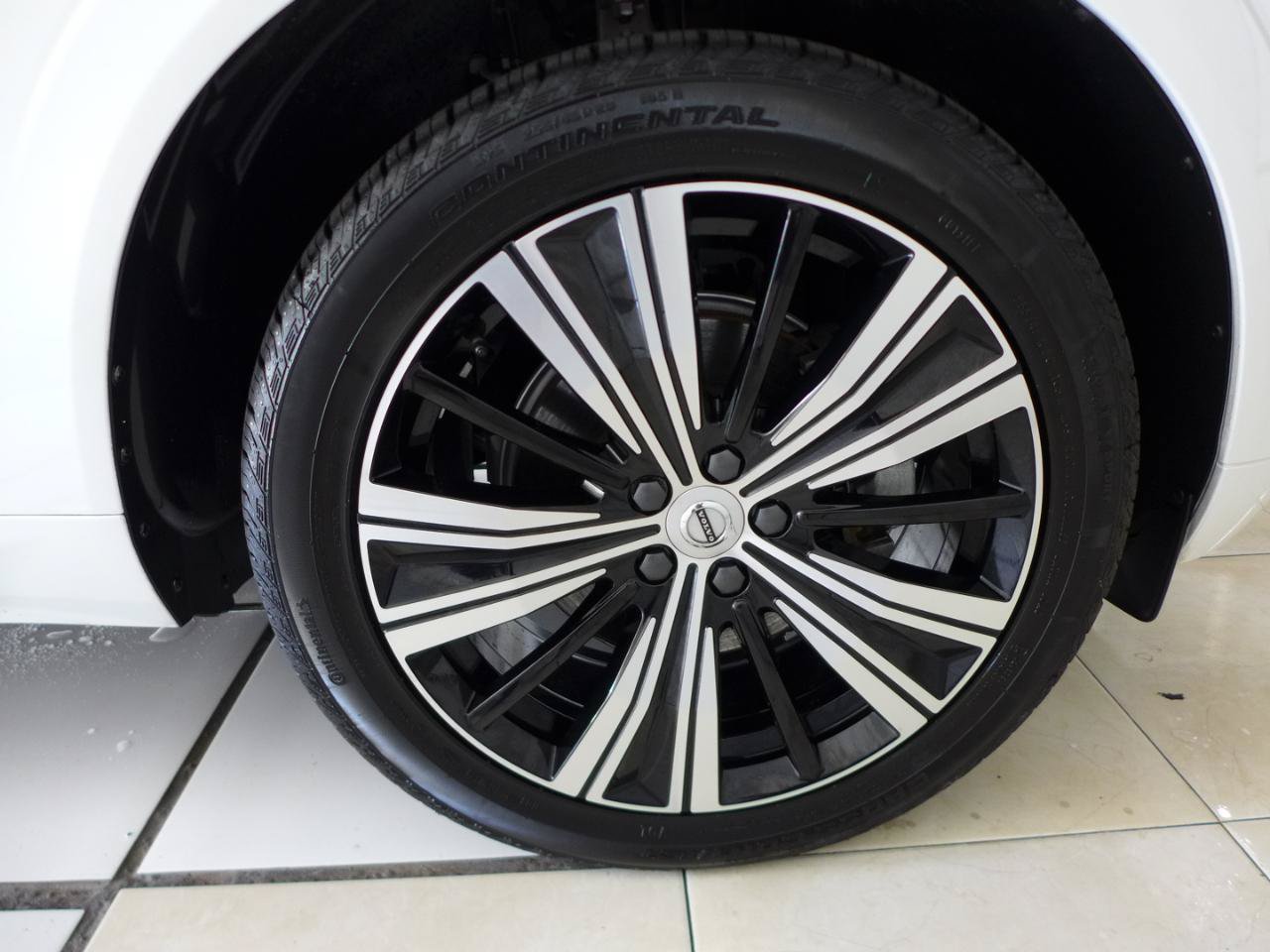 Used 2023 Volvo XC60 B5 Plus w/ Climate Package AWD/4WD image 78