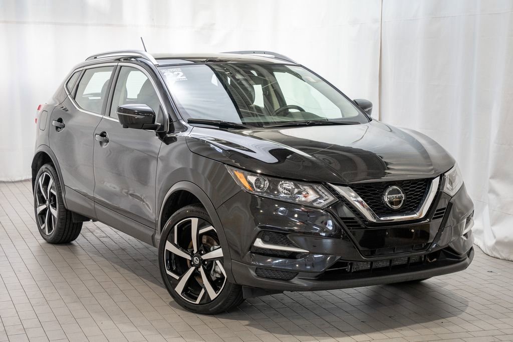 Used 2022 Nissan Rogue Sport SL