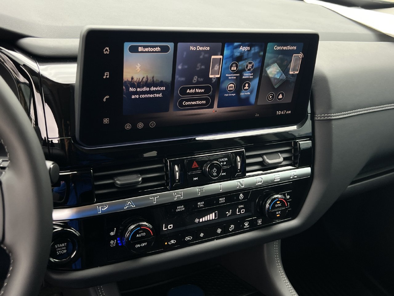 New 2026 Nissan Pathfinder Platinum AWD/4WD image 10