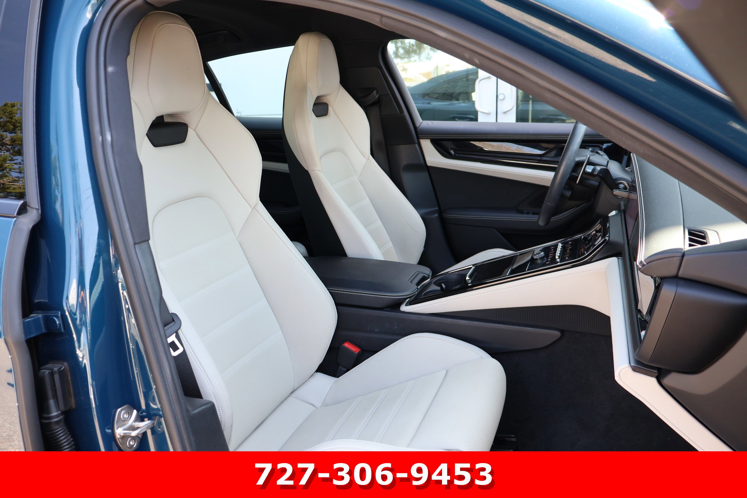 Used 2024 Porsche Panamera 4 image 20