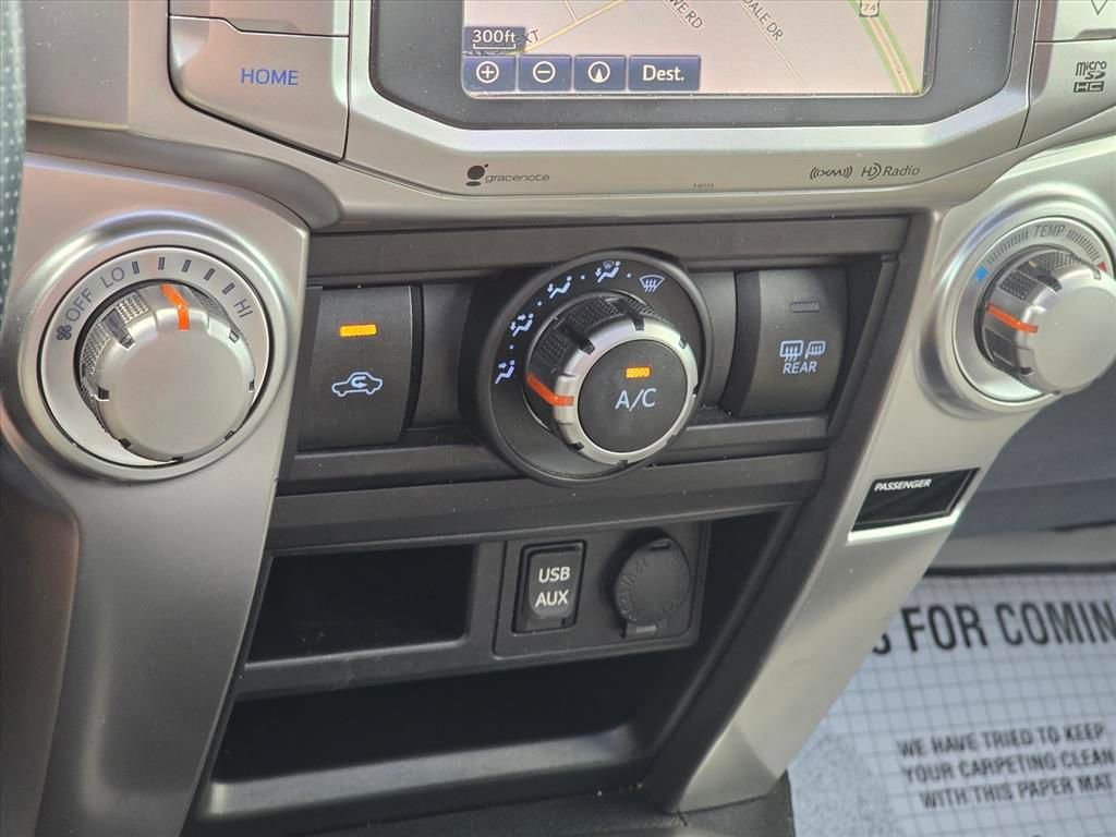 Used 2016 Toyota 4Runner SR5 AWD/4WD image 19