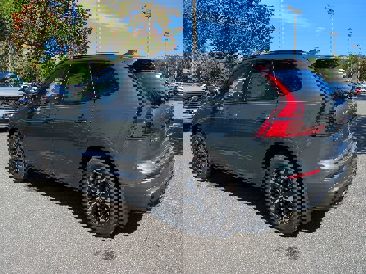 New 2026 Volvo XC60 B5 Core w/ Climate Package image 6